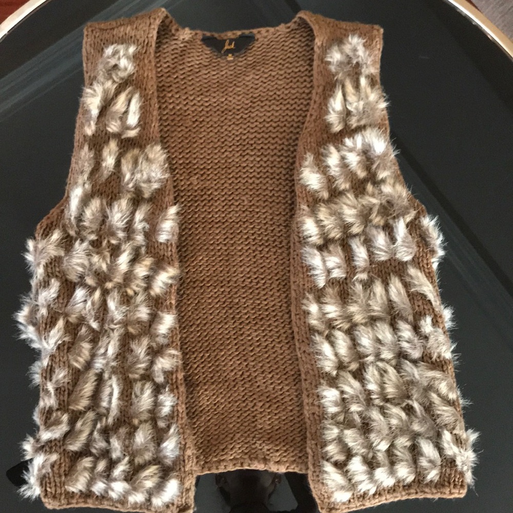 Faux fur vest